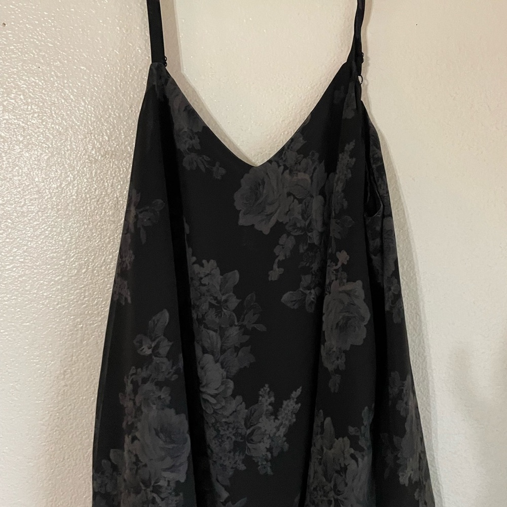 SOPHIE - BLACK FLORAL CHIFFON DOUBLE LAYER CAMI - Torrid Size 0